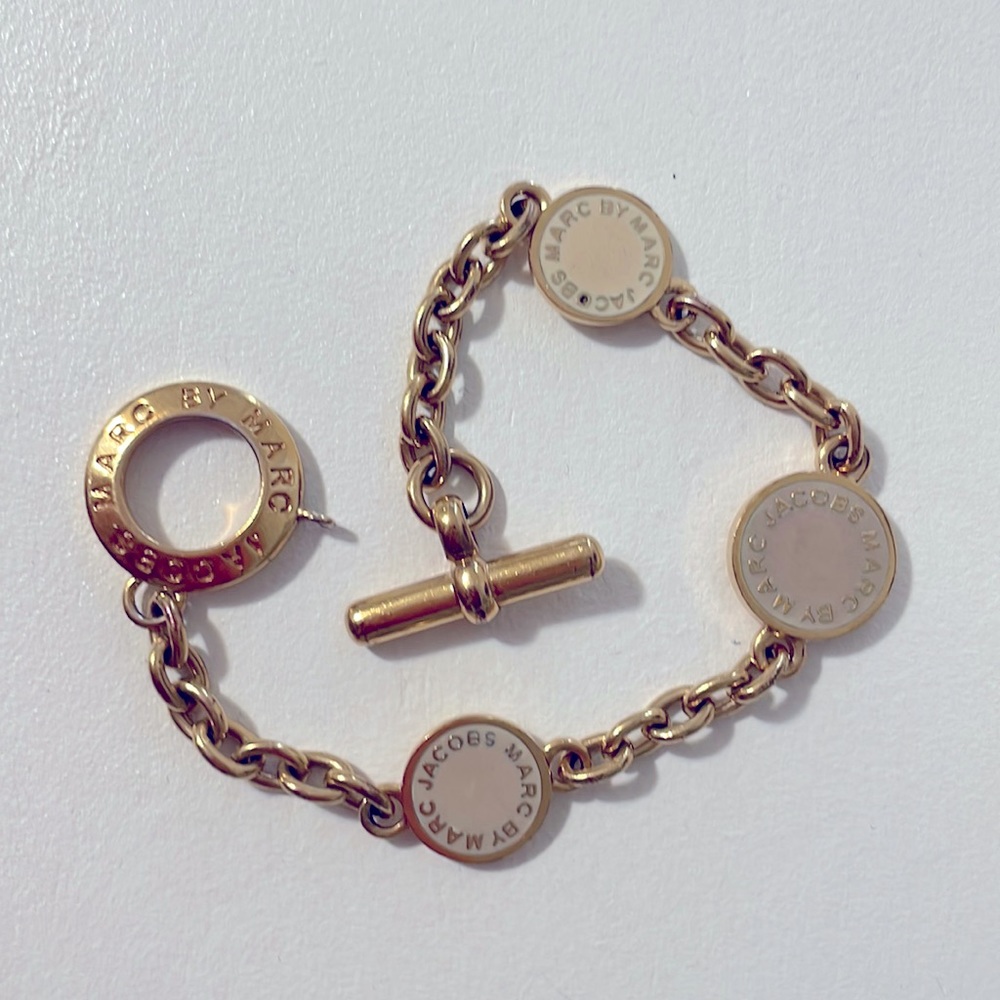 Classic Marc Jacobs Toggle Charm Bracelet